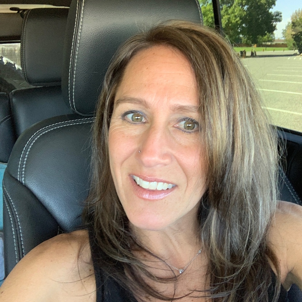 Meet your Posher, Amy